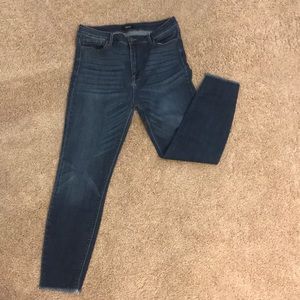 Cello Jeans with distressed bottom